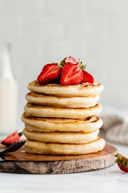 Fluffy Egg White Powder Pancakes