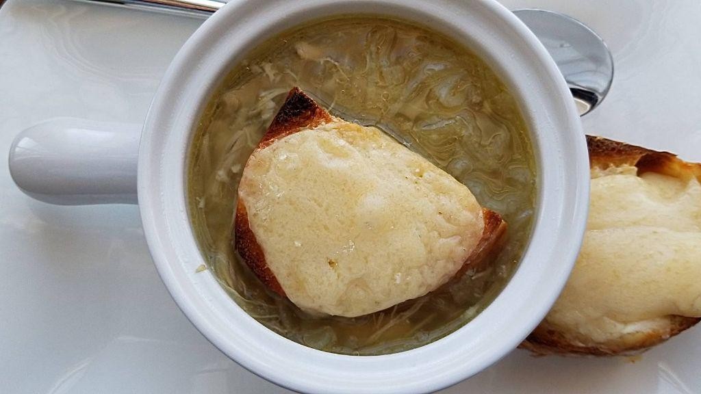 French Onion Soup with Chicken Broth