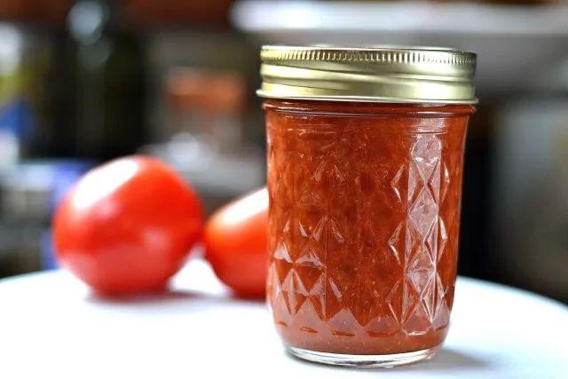 Garlic Infused Homemade Ketchup