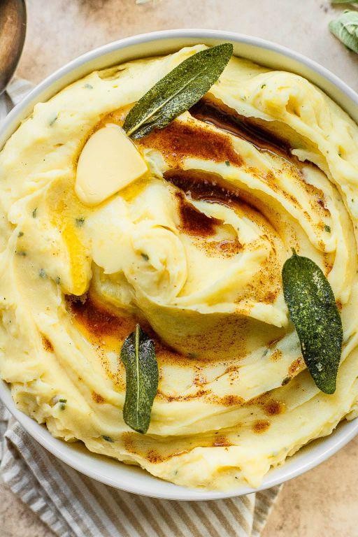 Garlic Sage Mashed Potatoes
