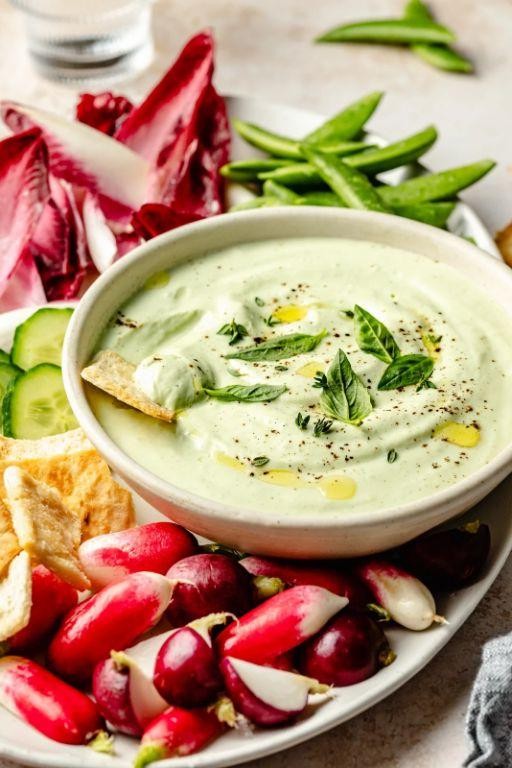 Garlic and Herb Cottage Cheese Dip