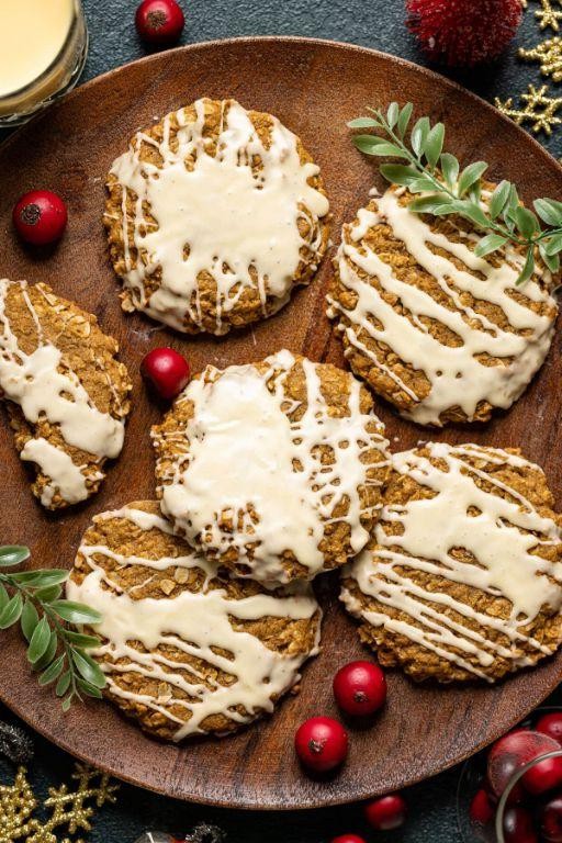 Gingerbread Oatmeal Cookies