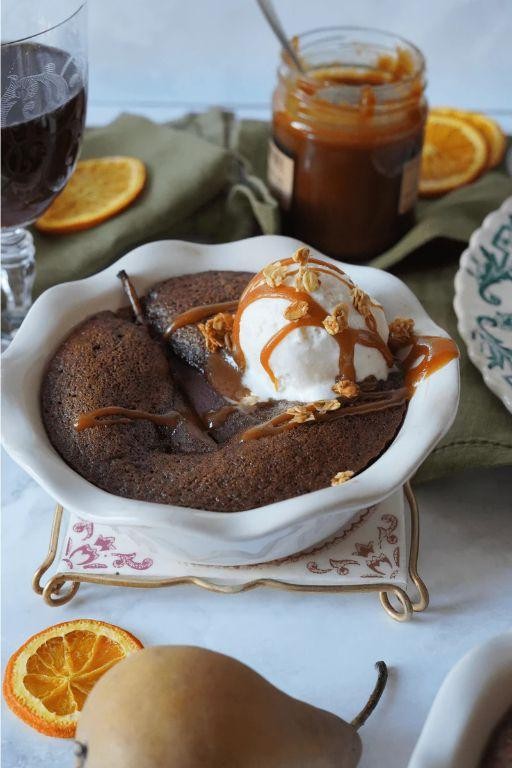 Gingerbread Spiced Poached Pears