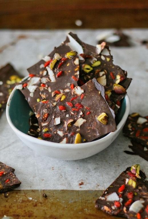 Goji Berry and Dark Chocolate Bark