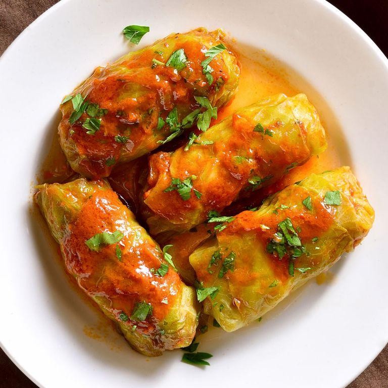 Golabki (Polish Stuffed Cabbage Leaves)