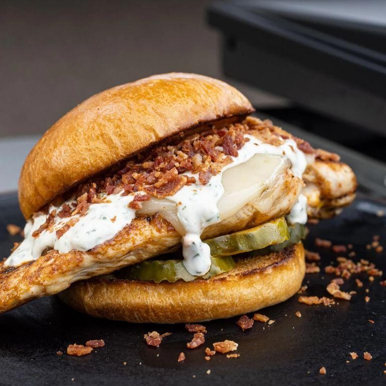 Grilled Chicken Sub with Ranch