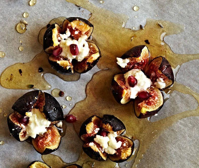 Grilled Figs with Honey and Goat Cheese