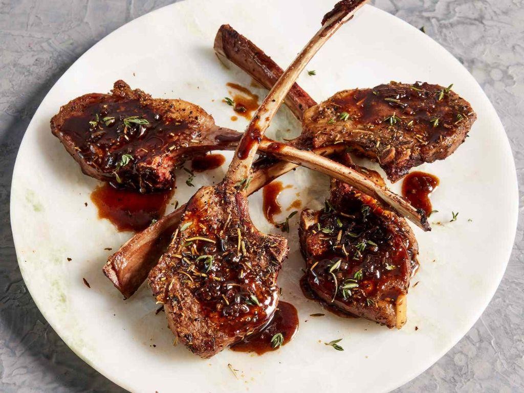 Grilled Lamb Chops with a Fig and Balsamic Glaze
