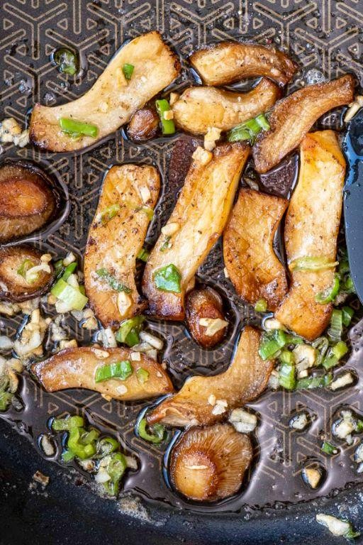 Grilled Trumpet Mushrooms with Garlic Butter