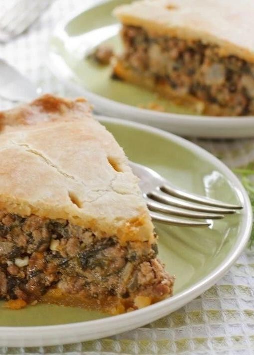 Ground Beef Spinach and Cheese Pie
