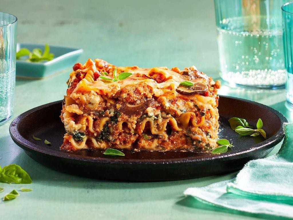 Ground Turkey and Spinach Crock Pot Lasagna
