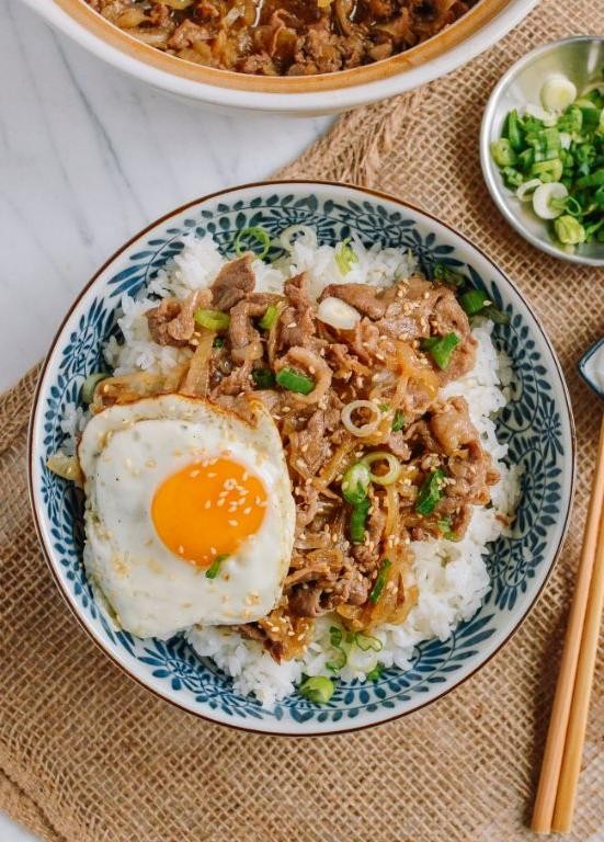 Gyudon (Beef Bowl)