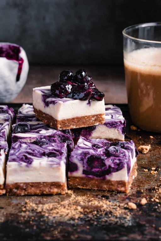 Healthy Blueberry Cheesecake Bites