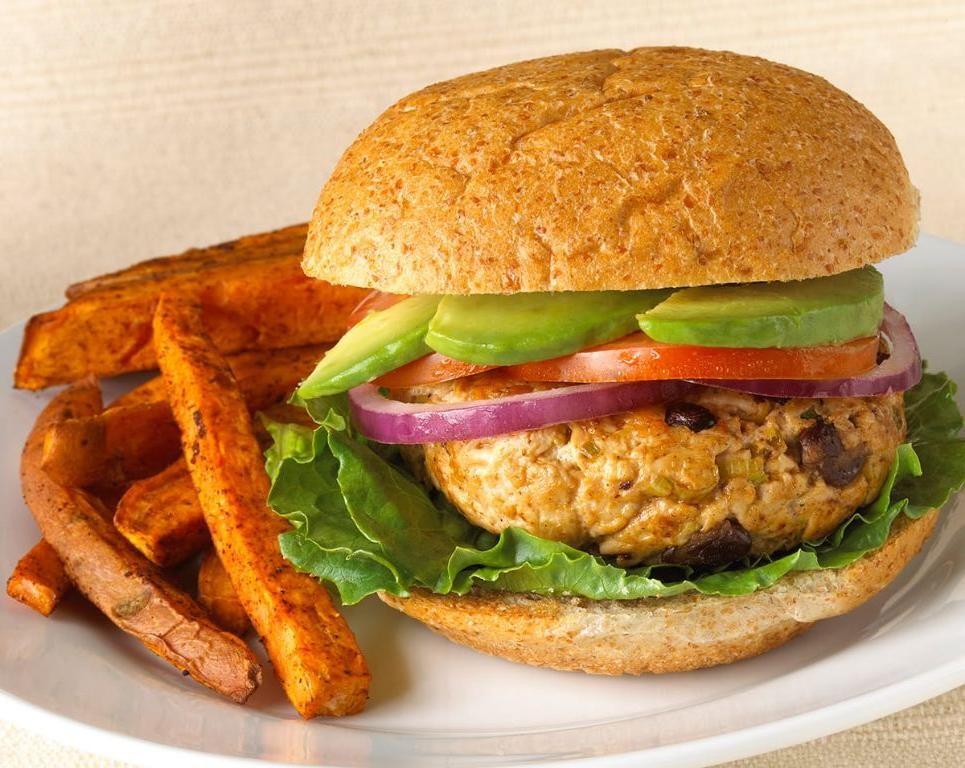Healthy Grilled Turkey Burgers with Sweet Potato Fries