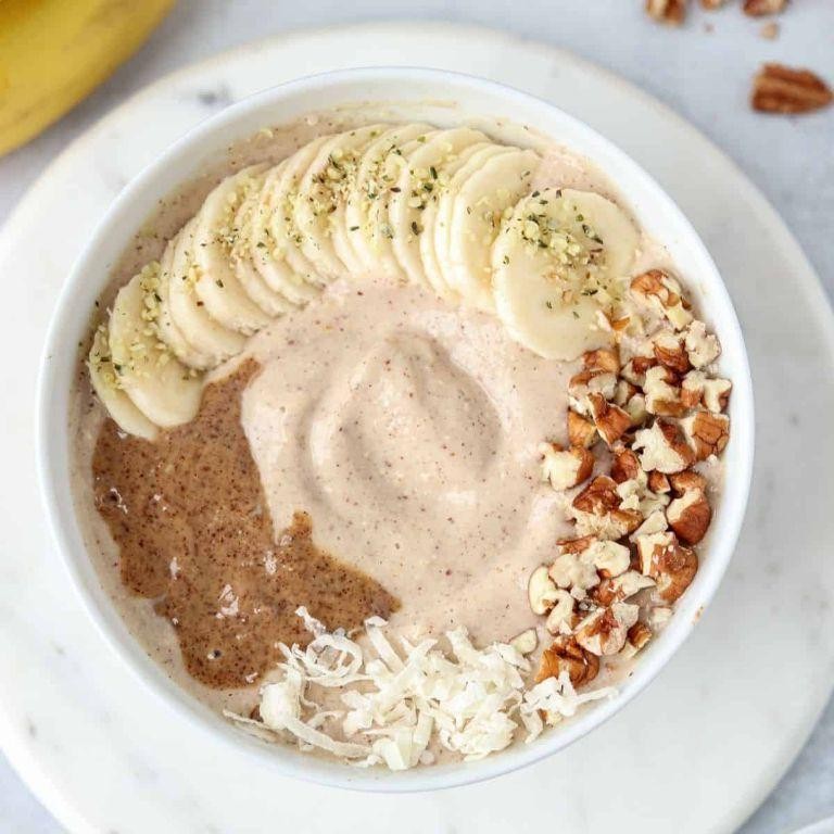 Healthy Quick Oats Smoothie Bowl