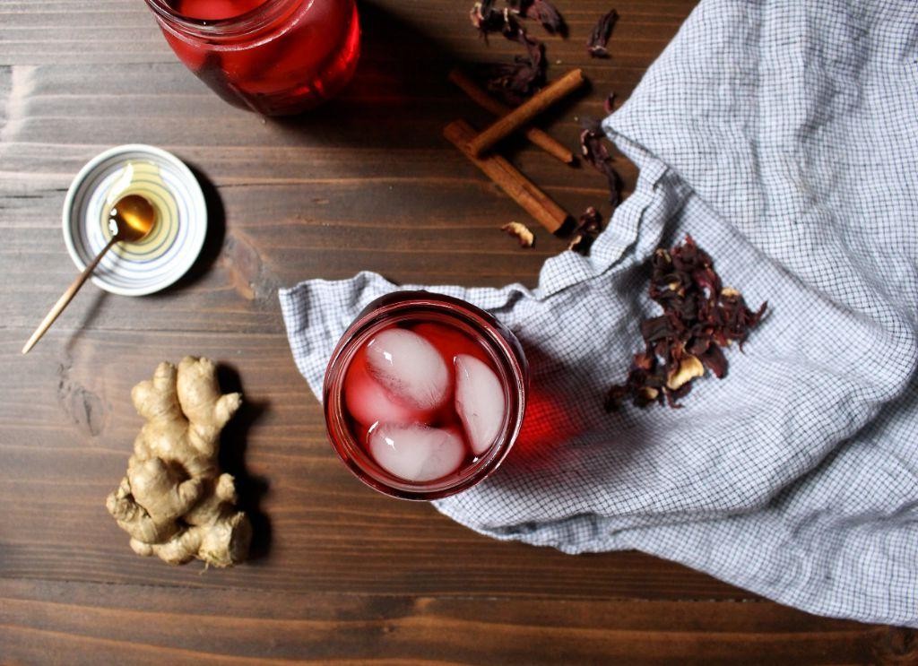 Hibiscus Ice Tea with Cinnamon