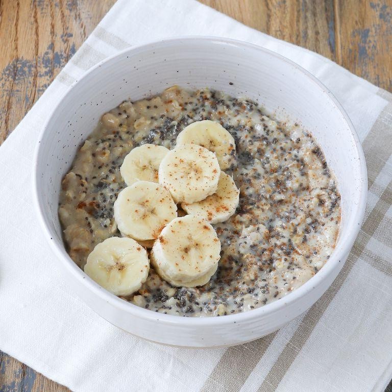 High Protein Oatmeal with Chia Seeds