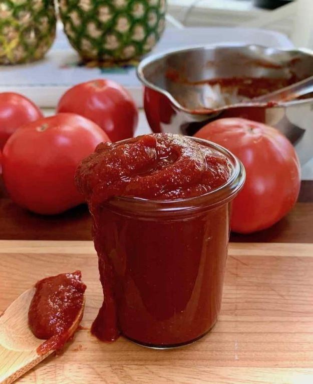 Homemade Ketchup with Apple Cider Vinegar