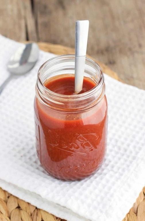 Homemade Ketchup with Bourbon