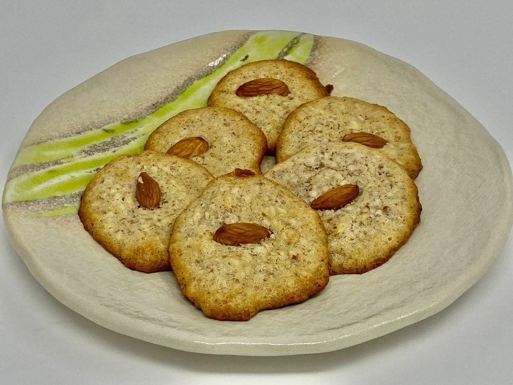 Honey Almond Macaroons