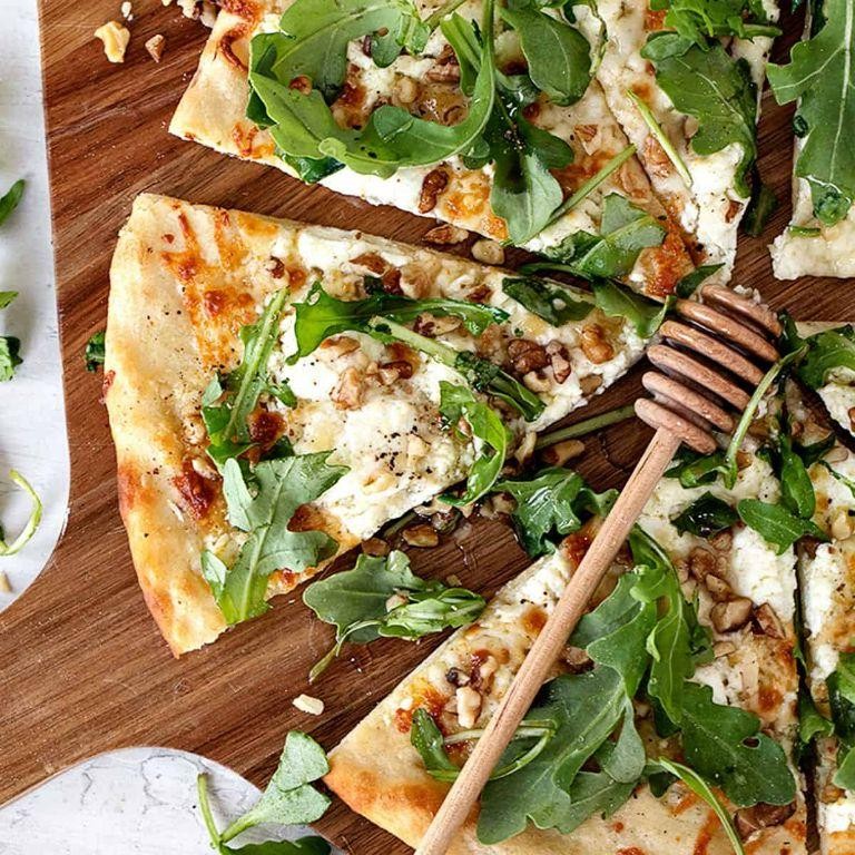 Honey Goat Cheese and Arugula Pizza