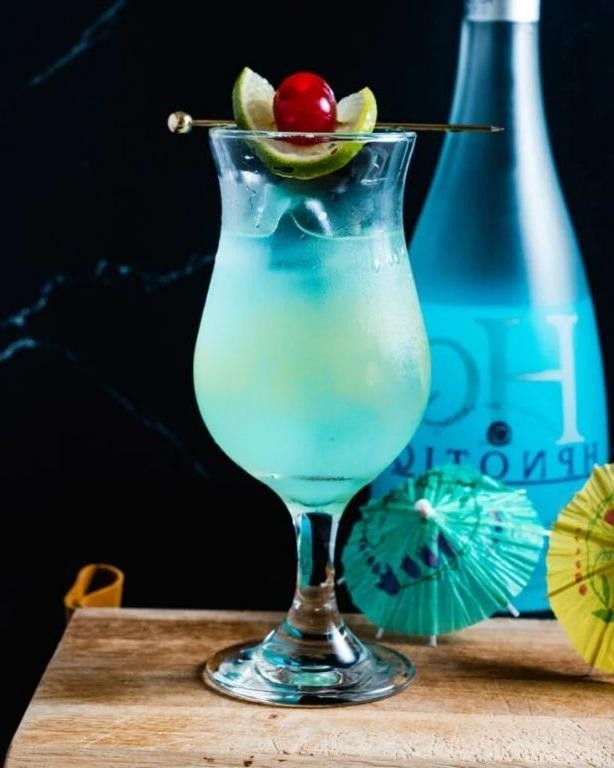 Hpnotiq Berry Blast