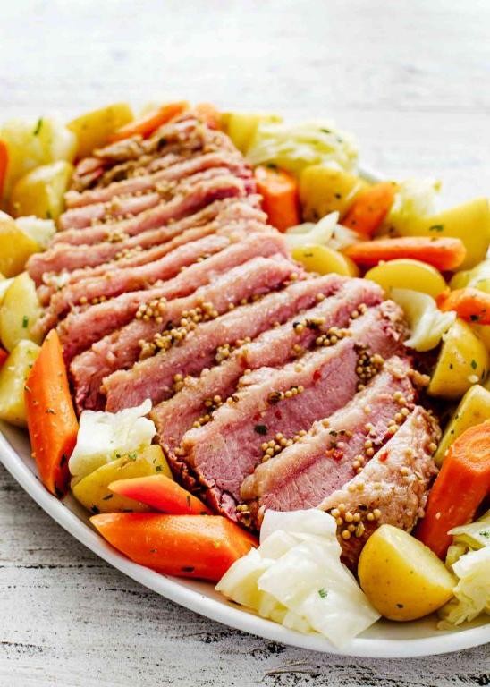 Instant Pot Corned Beef and Cabbage
