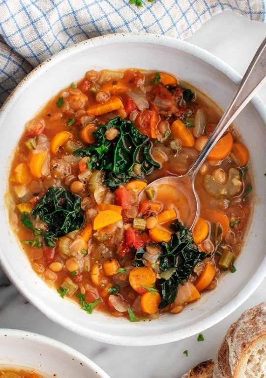 Instant Pot Lentil and Tomato Soup