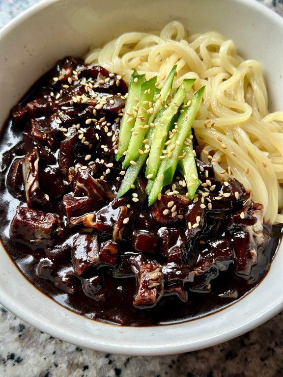 Jjajangmyeon