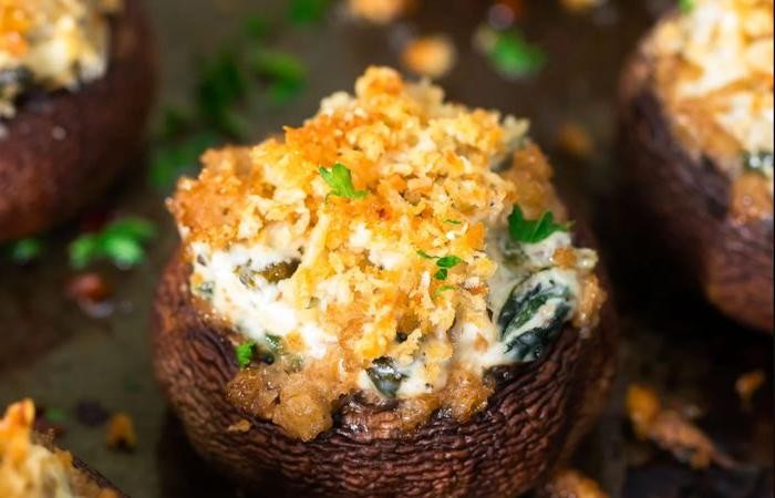 Kefir Cheese and Spinach Stuffed Mushrooms