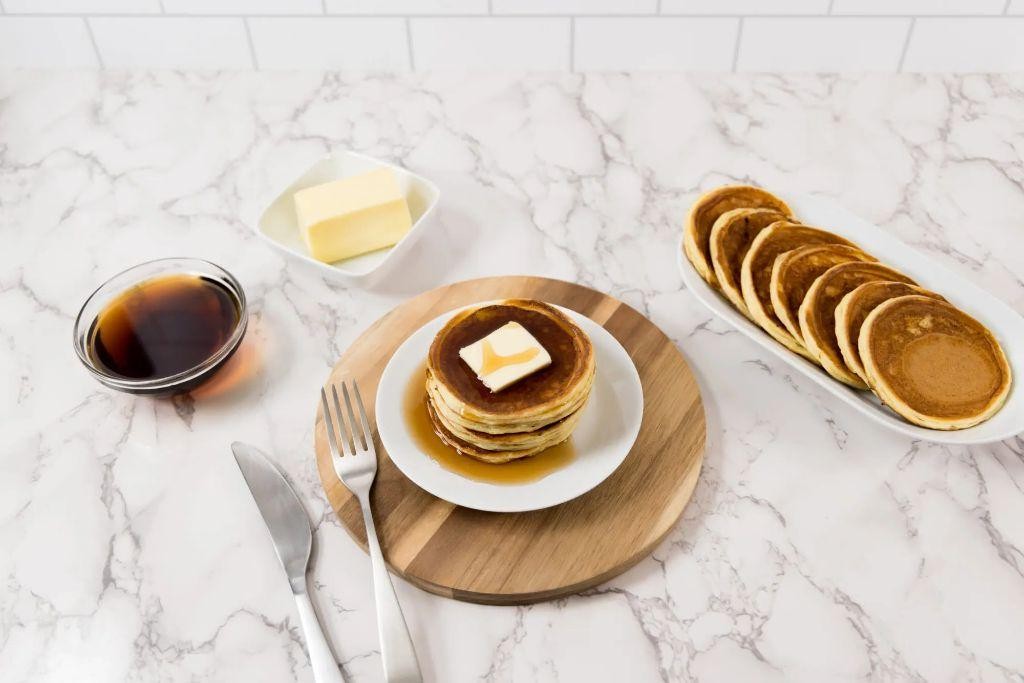 Keto Chow Macadamia Nut Pancakes