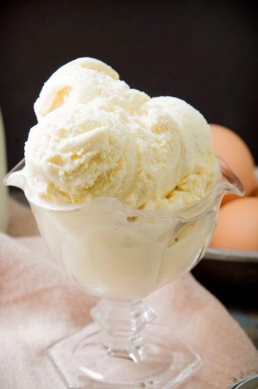 Keto Vanilla Ice Cream