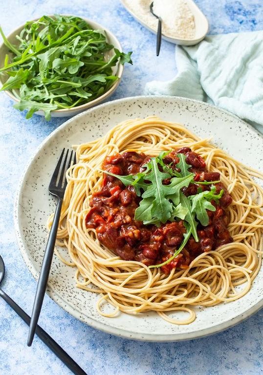 Kidney Bean and Tomato Pasta