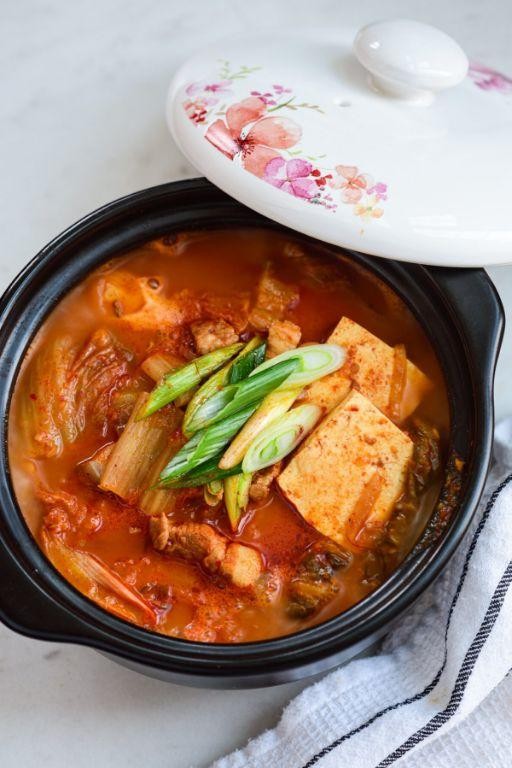 Kimchi Jjigae
