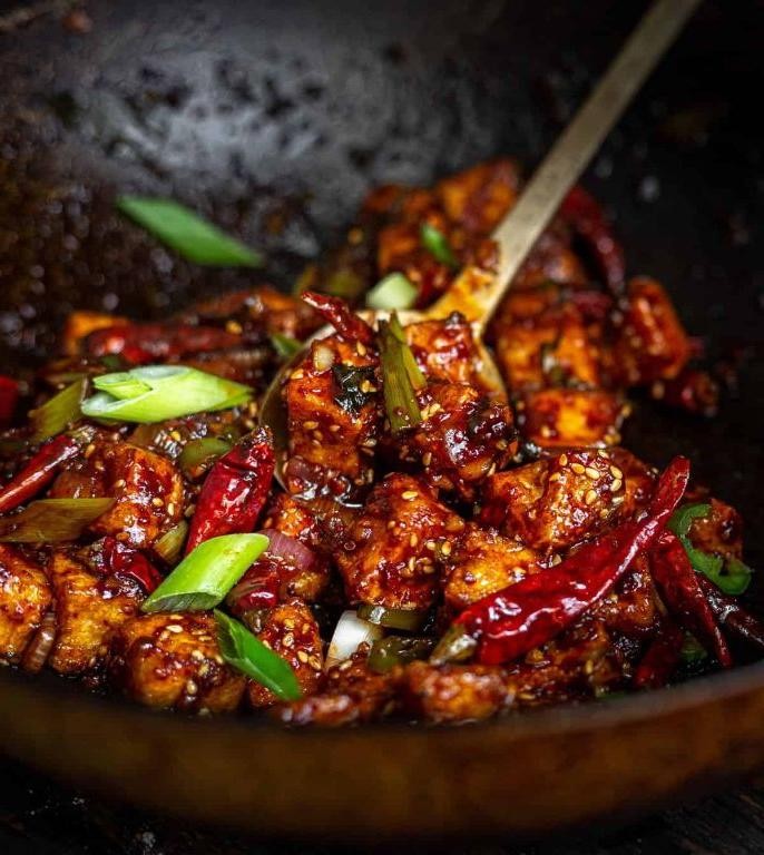Korean Vegan Sweet and Spicy Tofu