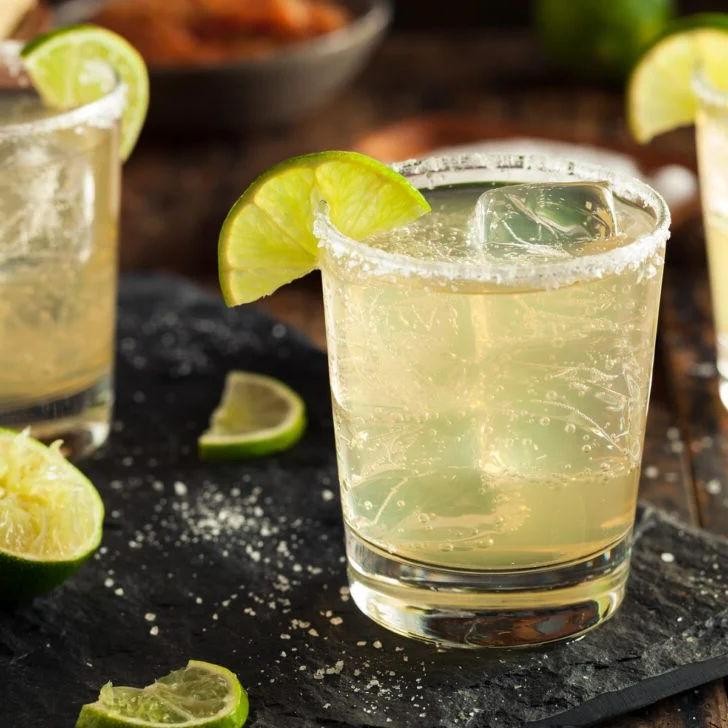 Lemon Applebees Perfect Margarita