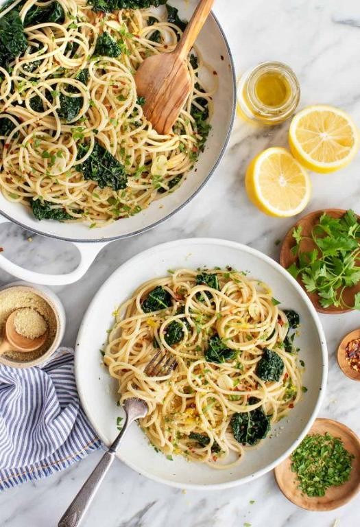Lemon Infused Spaghetti Aglio e Olio