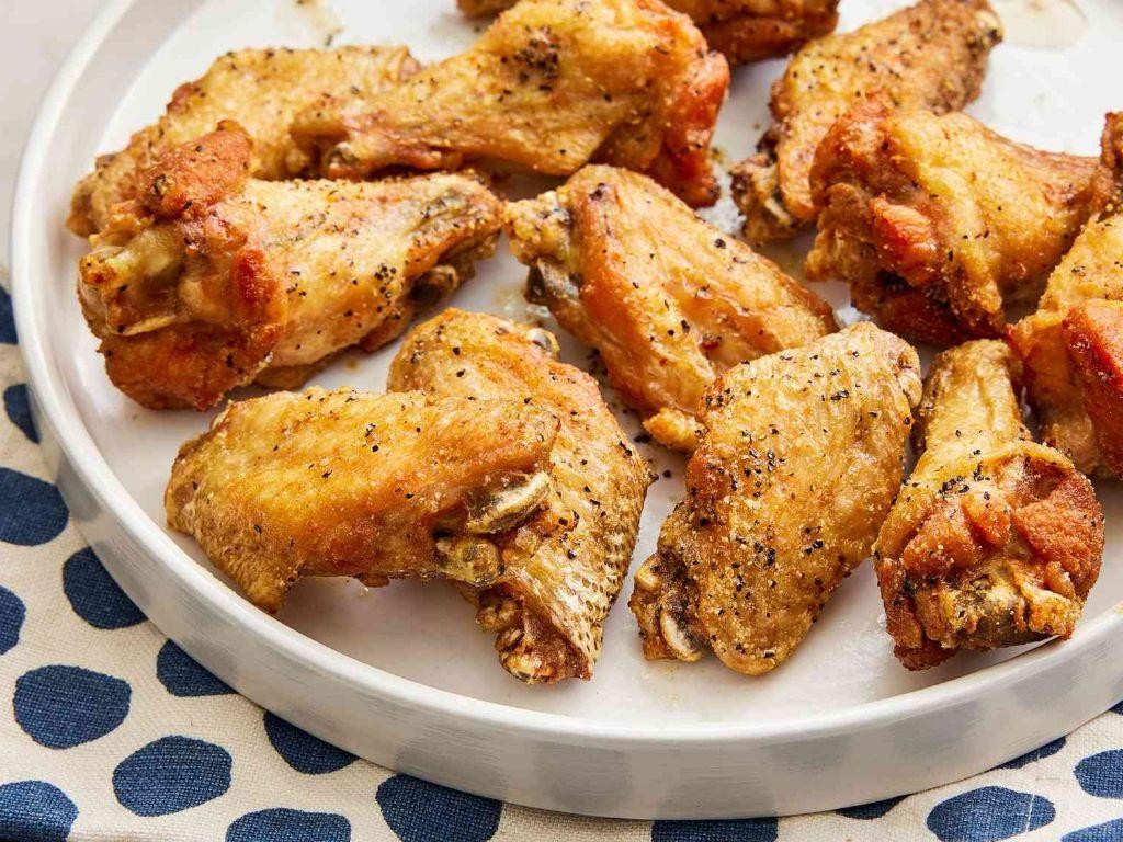 Lemon Pepper Hot Wings
