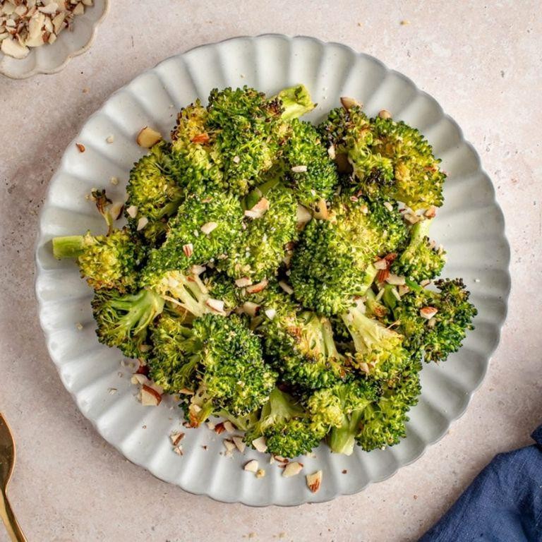 Lemon Pepper Roasted Broccoli