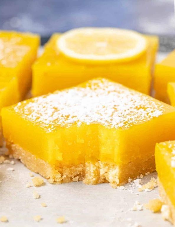 Light Vegan Lemon Bars