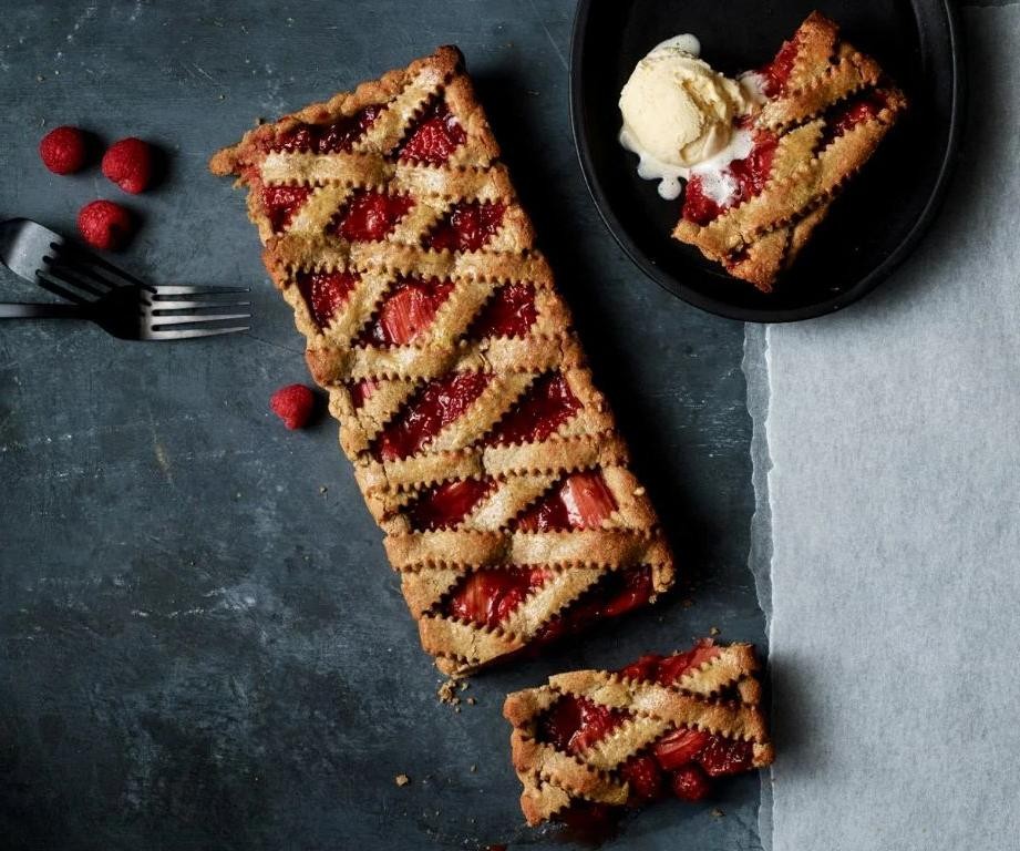 Linzertorte with Rhubarb Compote