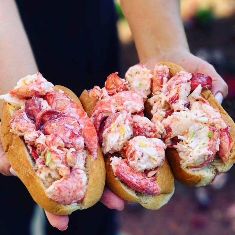 Lobster Roll with Homemade Mayo