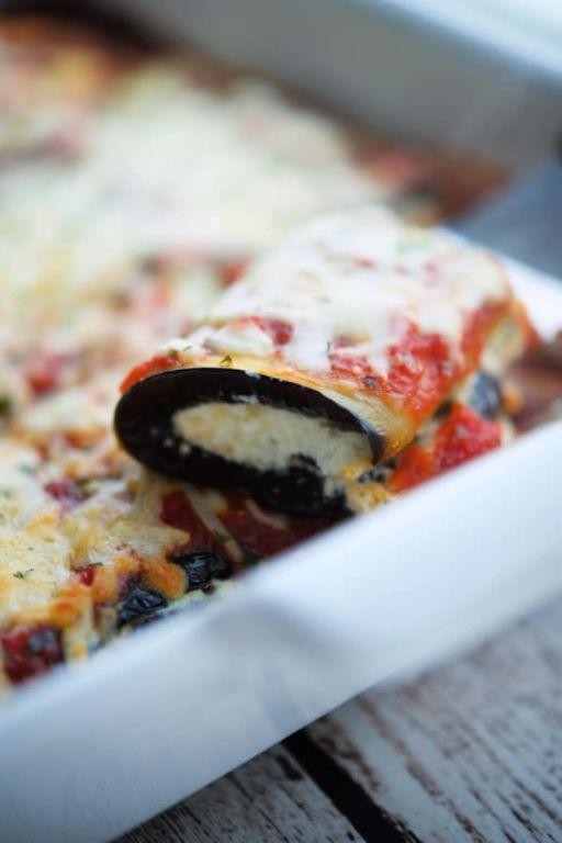 Low-Carb Eggplant Rollatini with Almond Flour