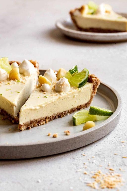 Lucky Leaf Lemon Key Lime Pie