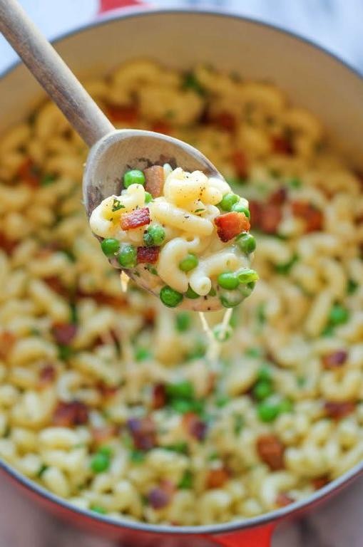 Mac and Cheese with Bacon and Peas