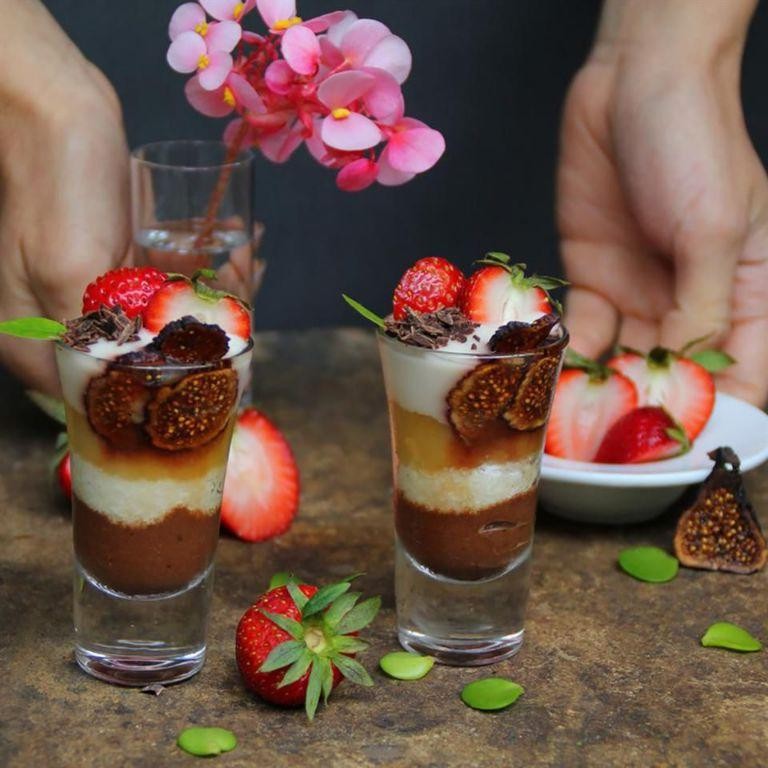 Maca Powder Yogurt Parfait