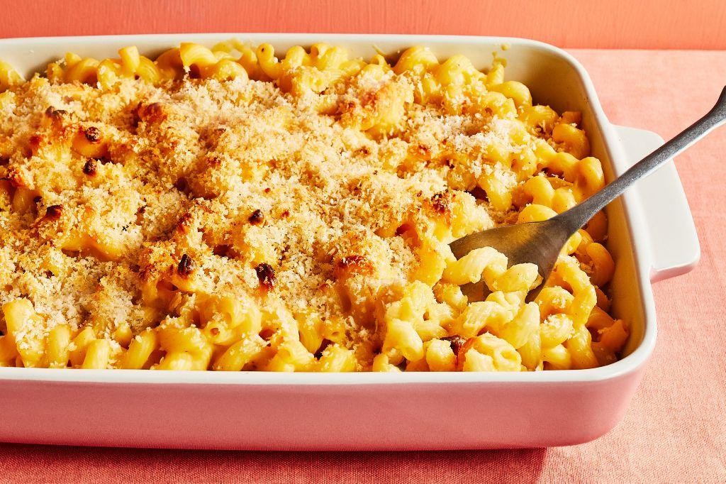 Macaroni with Four Cheeses