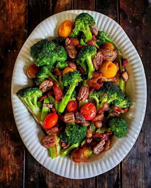 Maple Roasted Broccoli with Pecans