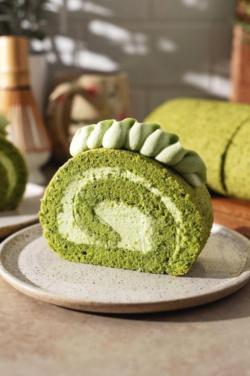 Matcha Green Tea Jelly Roll