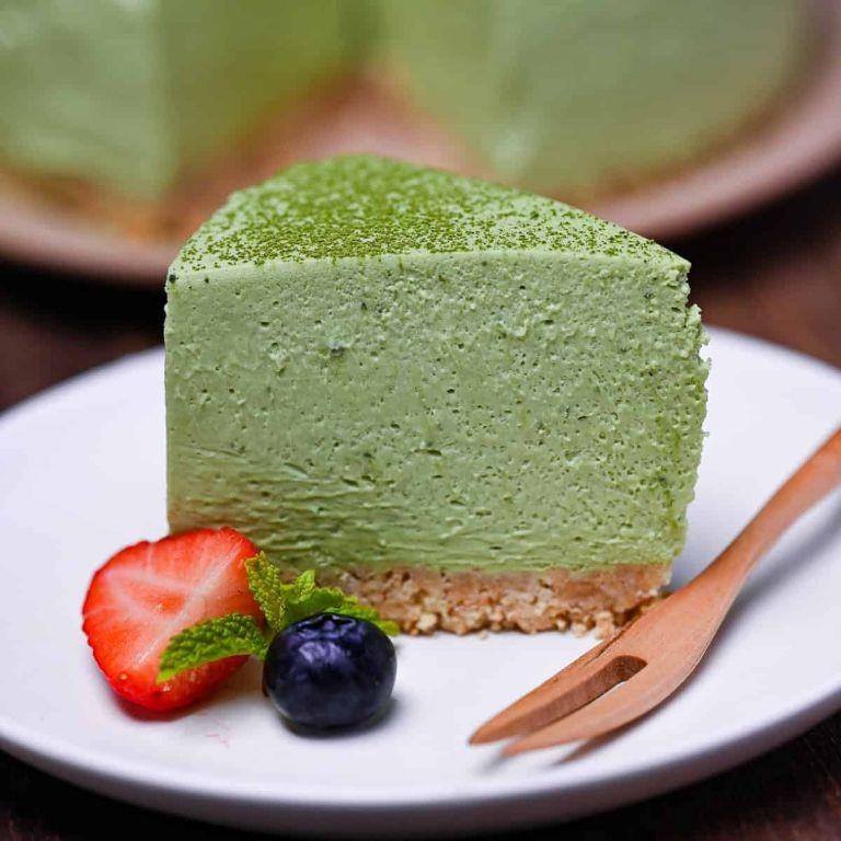 Matcha Yogurt Cheesecake